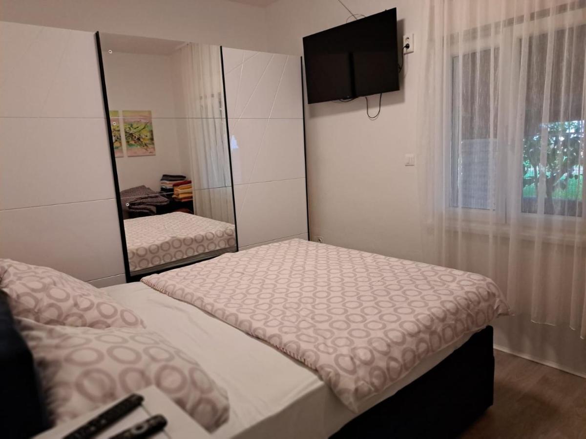 Zefir Apartments プレマントゥーラ エクステリア 写真
